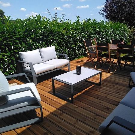 Grande Maison De Plain Pied Avec Jardin Arbore. Champignelles Exterior photo